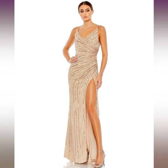 NWT Mac Duggal 10932 Surplice Front High Slit Dress Size 4 ✨ - Picture 1 of 16